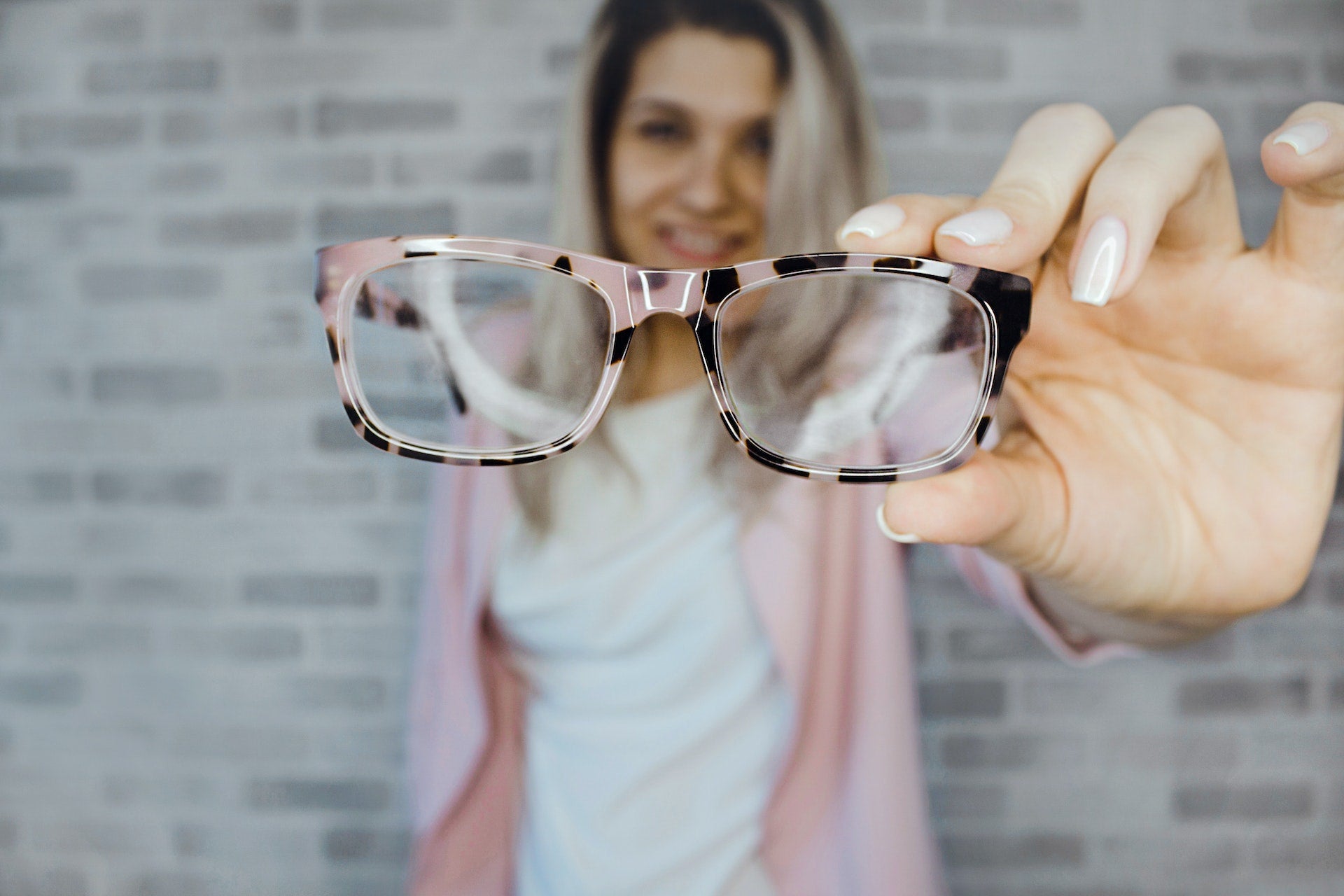 A Guide to Choosing Frames for Your Face Shape